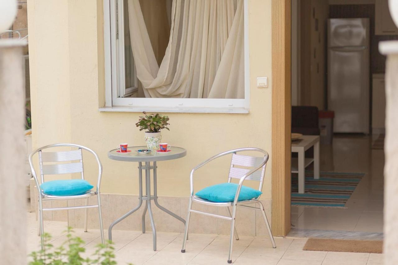 Thess1Home Pylaia Salonic Exterior foto